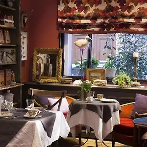https://le-petit-chomel.fr-paris.fr